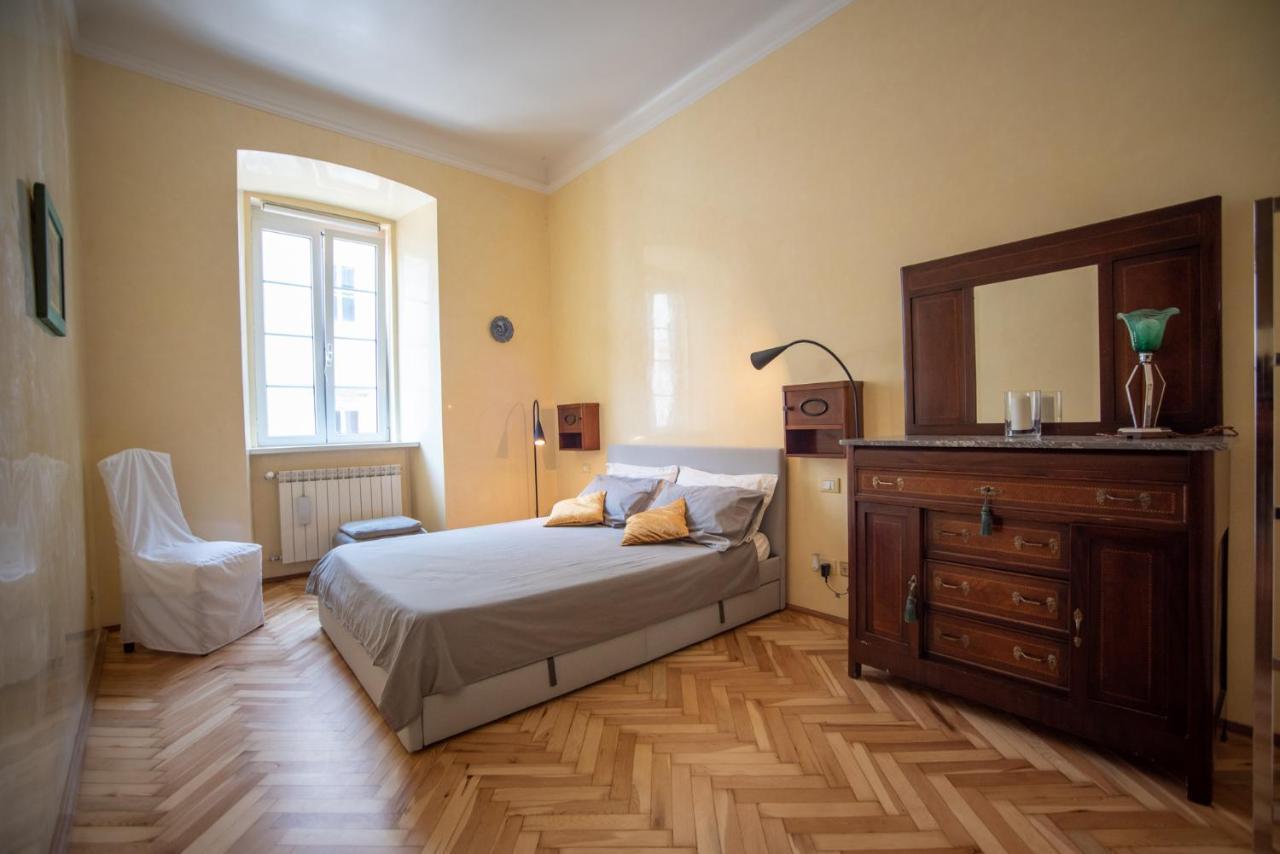 Art & History - New - Modern Classic Apartment Триест Экстерьер фото